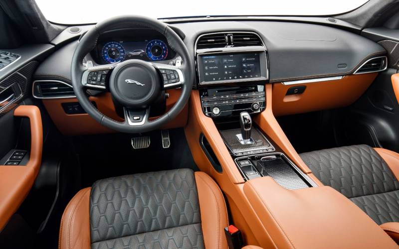 Jaguar F-Pace SVR 2020 | SUV Drive